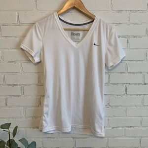 Nike dry fit t-shirt